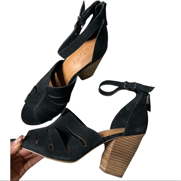 1. State Womans Nallay High Heel Ankle Strap Sandal Black Suede Cushion Size 10 - Picture 4 of 4